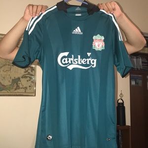 Vintage Liverpool soccer jersey! Only worn once!!